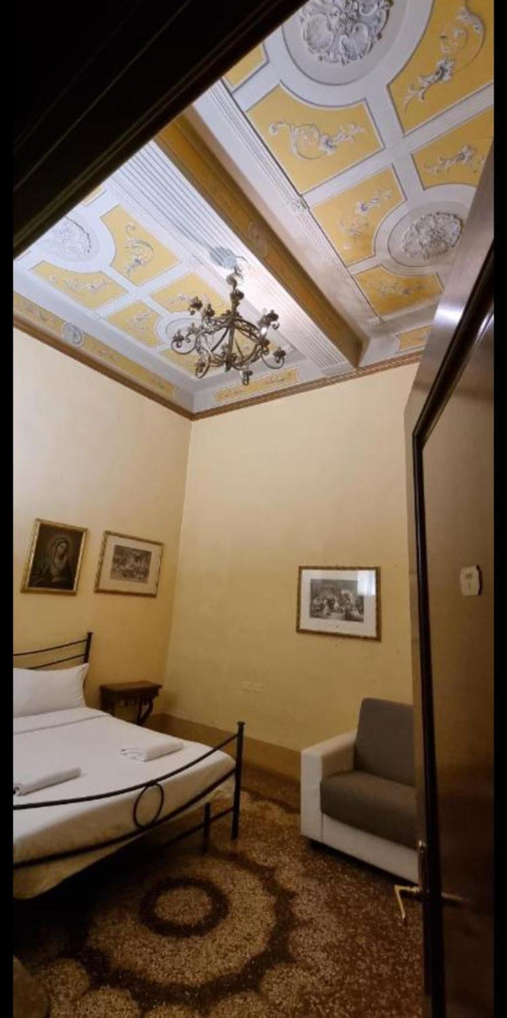 De' Pepoli Apartments Bologna Exterior photo